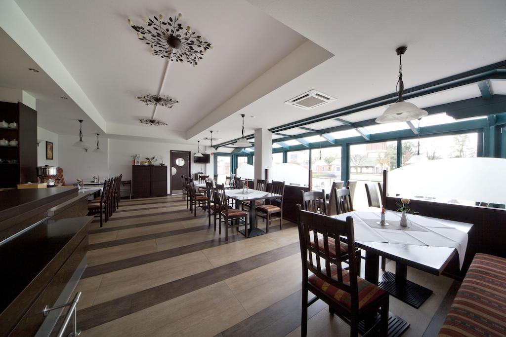 City-Hotel Friesoythe Εξωτερικό φωτογραφία
